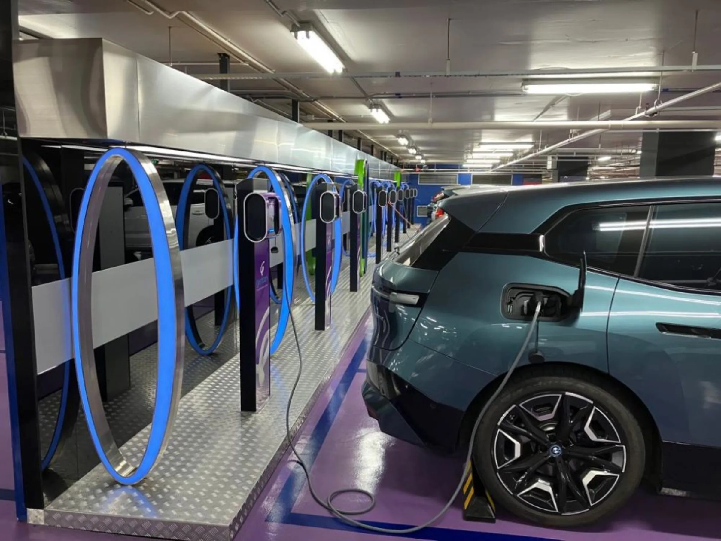Indonesia's Electric Vehicle Ambitions  Potential and Challenges
