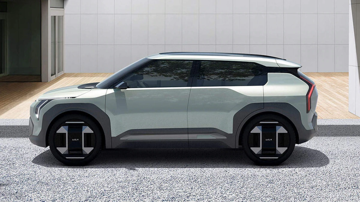 Kia has revealed the prices and variants for its compact SUV EV3