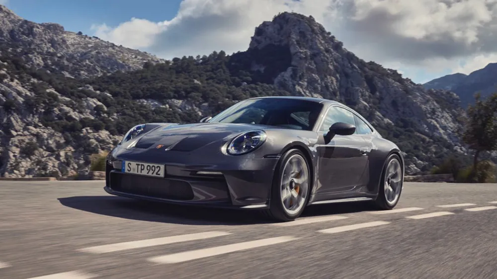 New Porsche 911 Carrera and 911 Carrera 4 GTS Launched in India Pricing and Booking Details