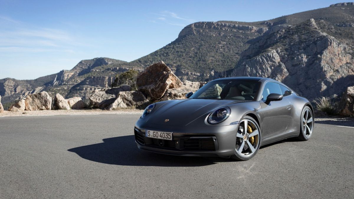 Porsche 911 Hybrid  An All-Wheel Drive Sports Car Set to Launch in Summer 2024