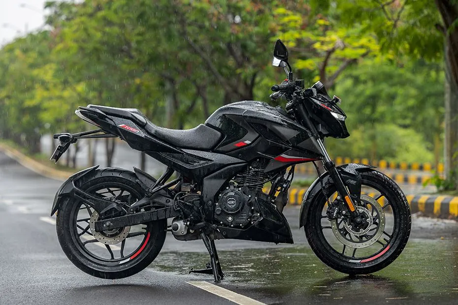 Title  Bajaj's New Pulsar N160 Spotted with Updated Features and Potential Digi Screen