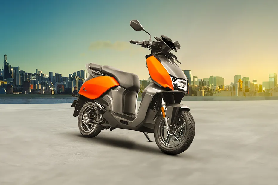 Hero Vida V1 Pro Electric Scooter Debuts at Bharat Mobility Expo 2024