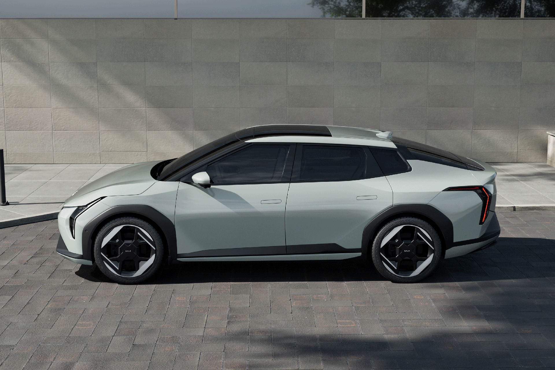 Kia EV4 Unveiled in Both Hatchback and Sedan Variants