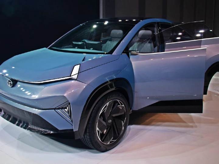 Tata Motors offers discounts on ICE and EV variants of the Curvv
