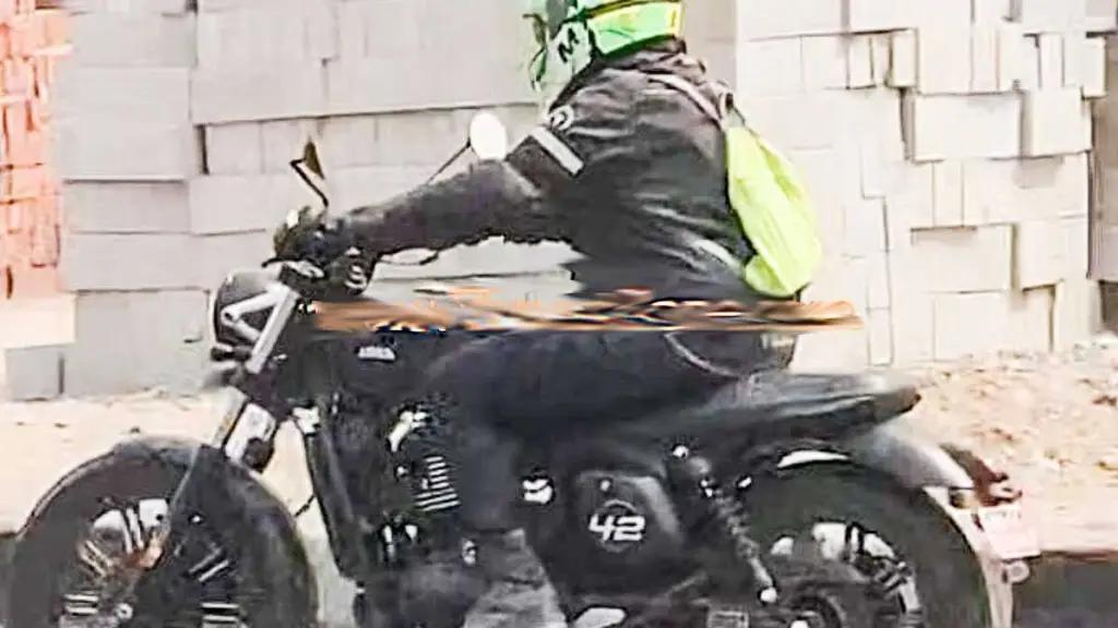 2025 Jawa 42 FJ Spotted Testing with New Single Exhaust Design Update