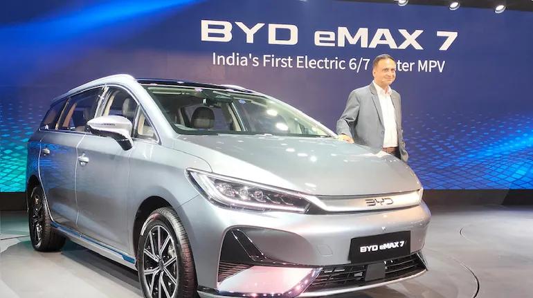 BYD eMAX 7 with 530 km Range and 71-8 kWh Battery