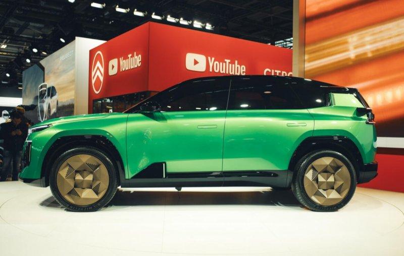 2025 Citroen C5 Aircross Debuts with Hybrid and Electric Powertrains