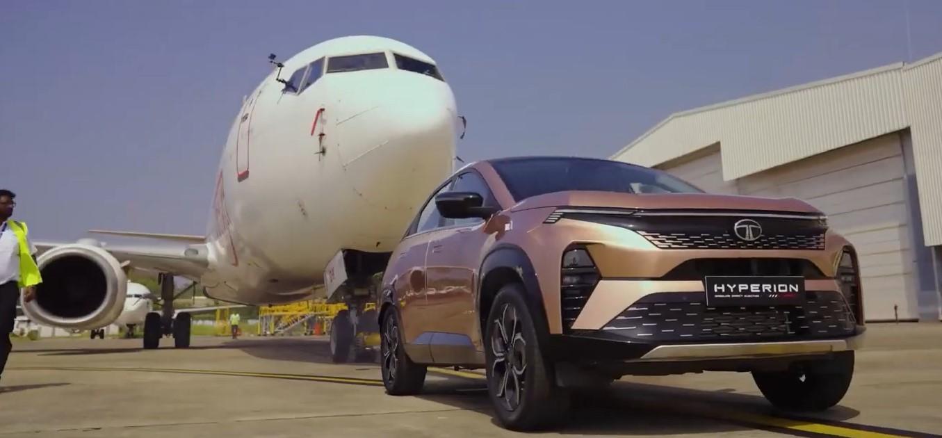 Tata Curvv SUV tows a 48000 kg Boeing 737
