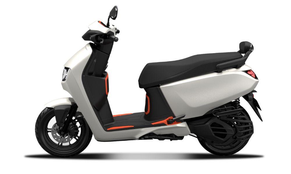 Hero Vida VX2 Teaser No Disc Brakes Confirmed Budget e Scooter Launching July 1
