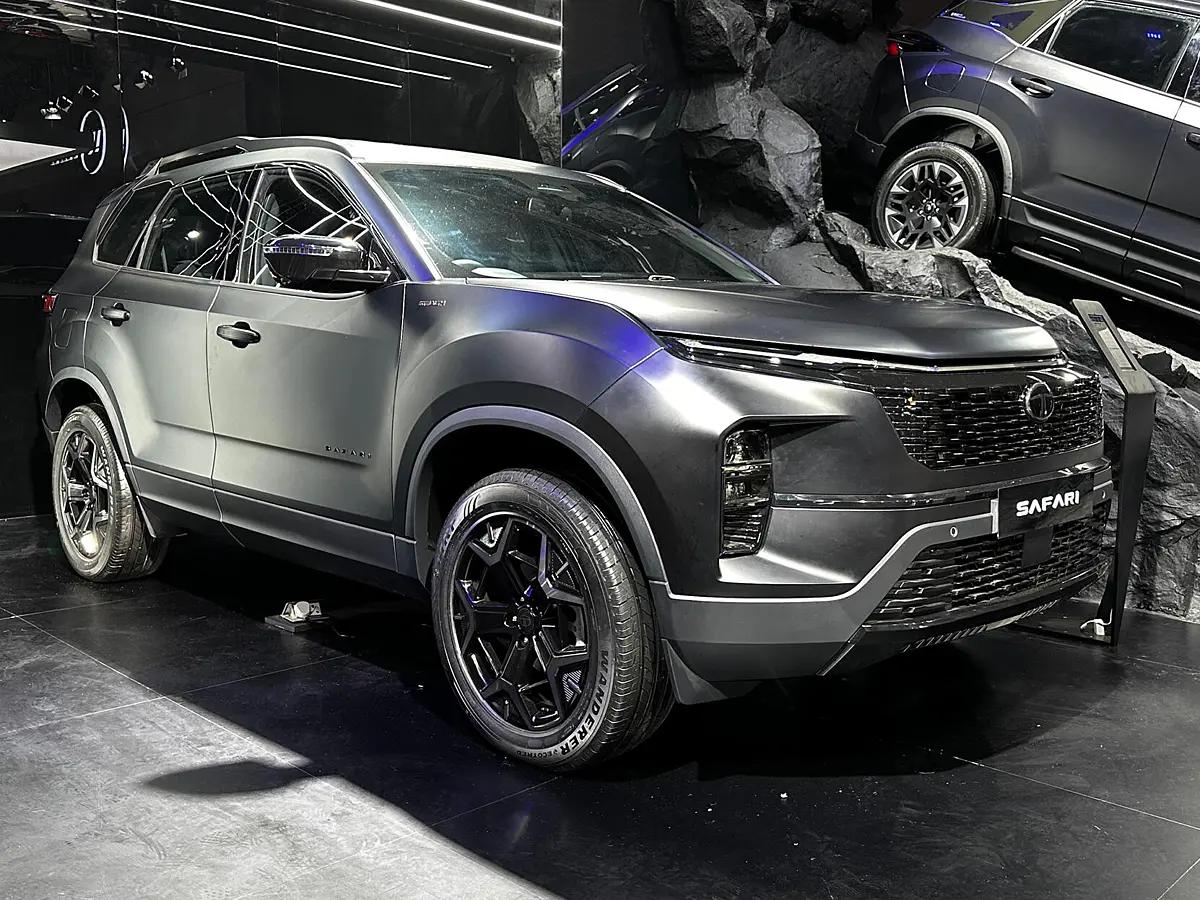 Tata Safari Stealth Edition Unveiled at Bharat Mobility Expo 2025