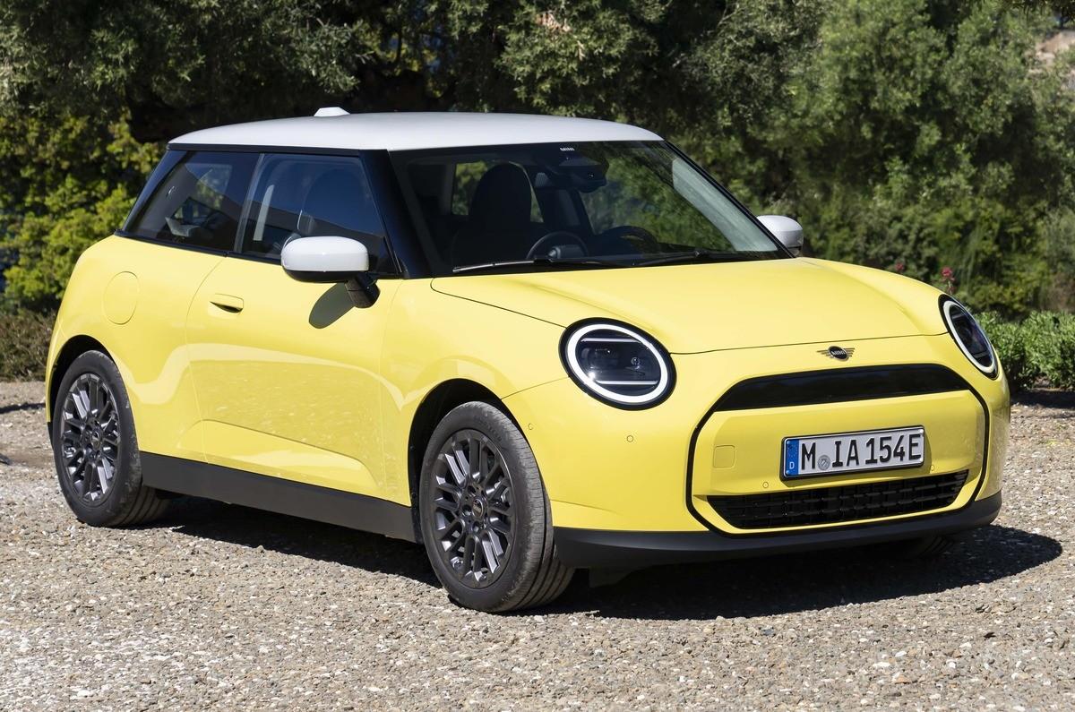 Mini Future Electric Cars Could Switch from Front Wheel Drive
